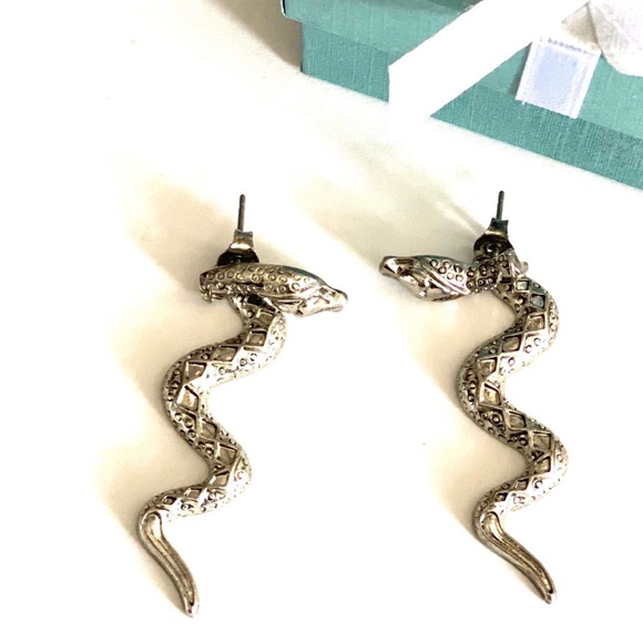 Vintage Jewelry - Vintage Snake Earrings